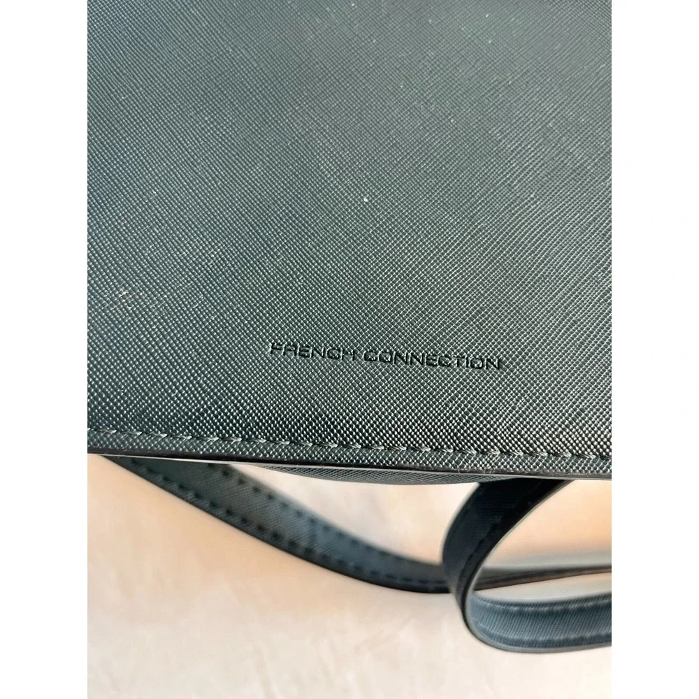 French Connection Chain‎ Zip Shoulder Bag Clutch Navy Blue Cross Body Handbag